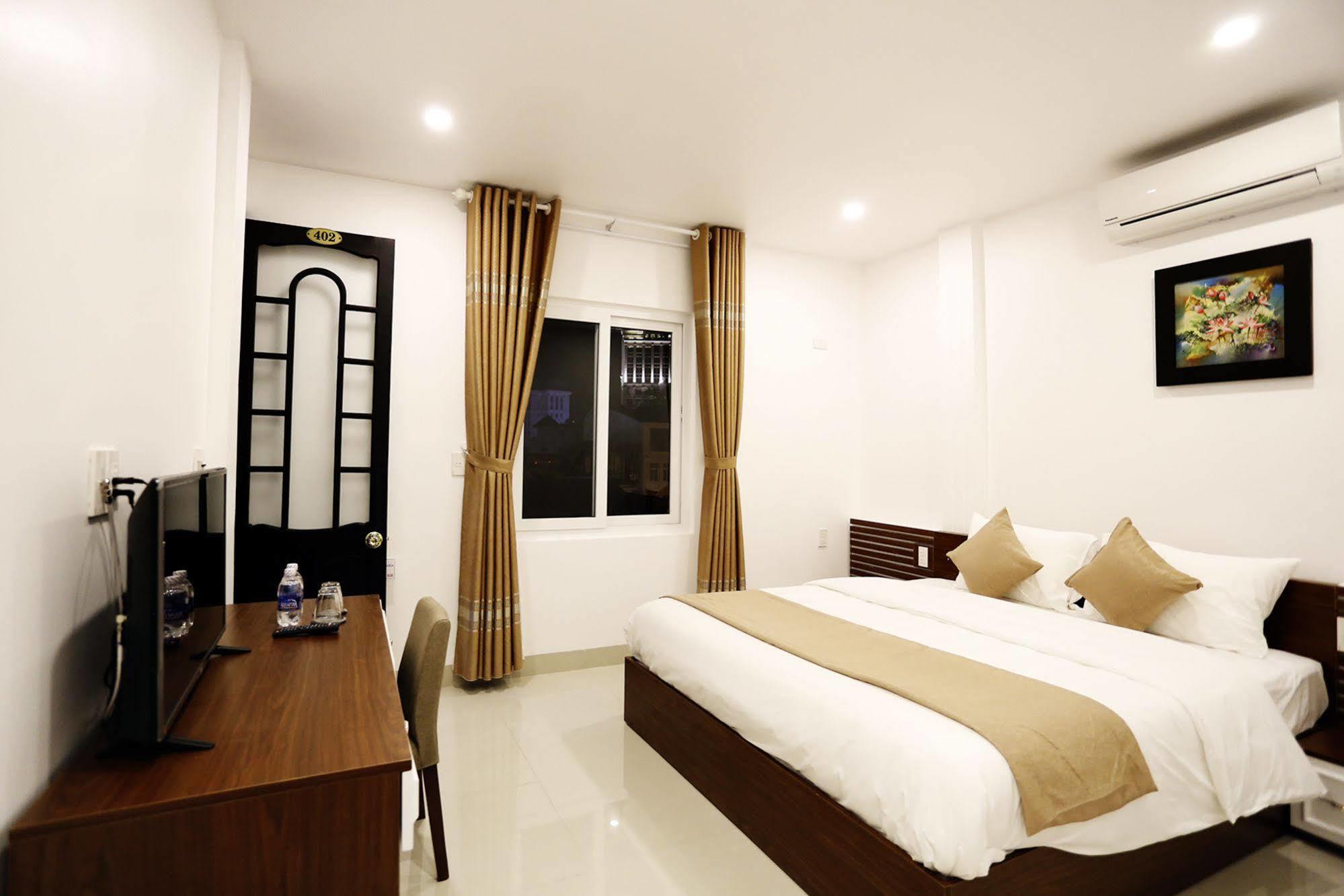 Moon & Sun Hotel Hue Eksteriør bilde